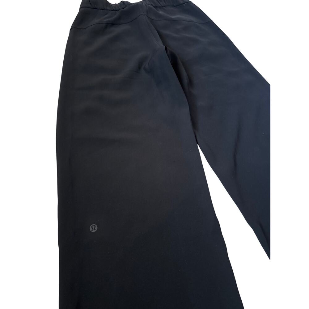Lululemon On The Fly Wide Leg Pant Woven in Black Size 6 - Picture 7 of 10